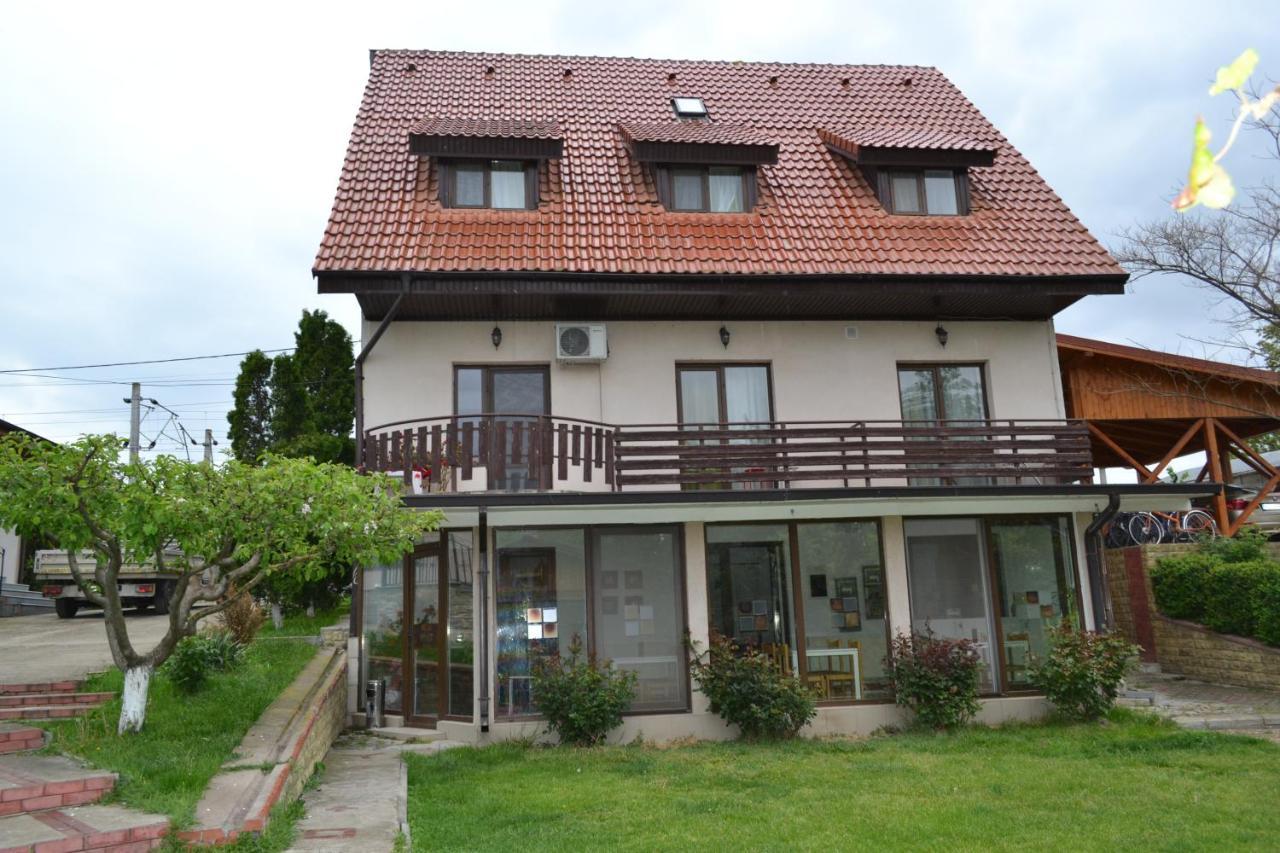 Villa Siret Sendreni Екстер'єр фото